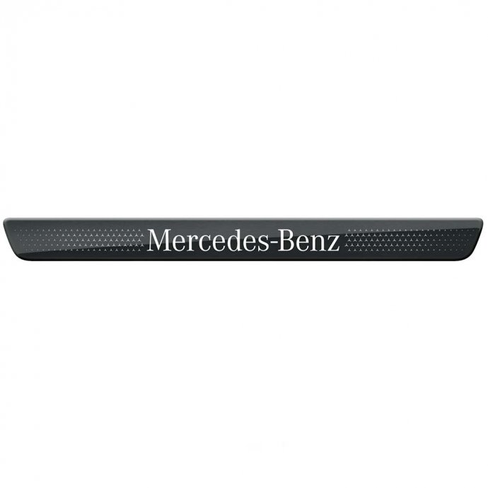 Mercedes-Benz Wechselcover für beleuchtete Einstiegsleisten, vorne, 2-fach, mit Mercedes-Benz Pattern 