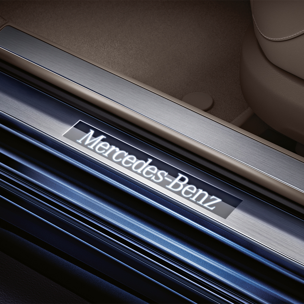 Mercedes Originalteile | Mercedes-Benz beleuchtete Einstiegsleisten, 2er  Set, S-Klasse (W222) | online kaufen
